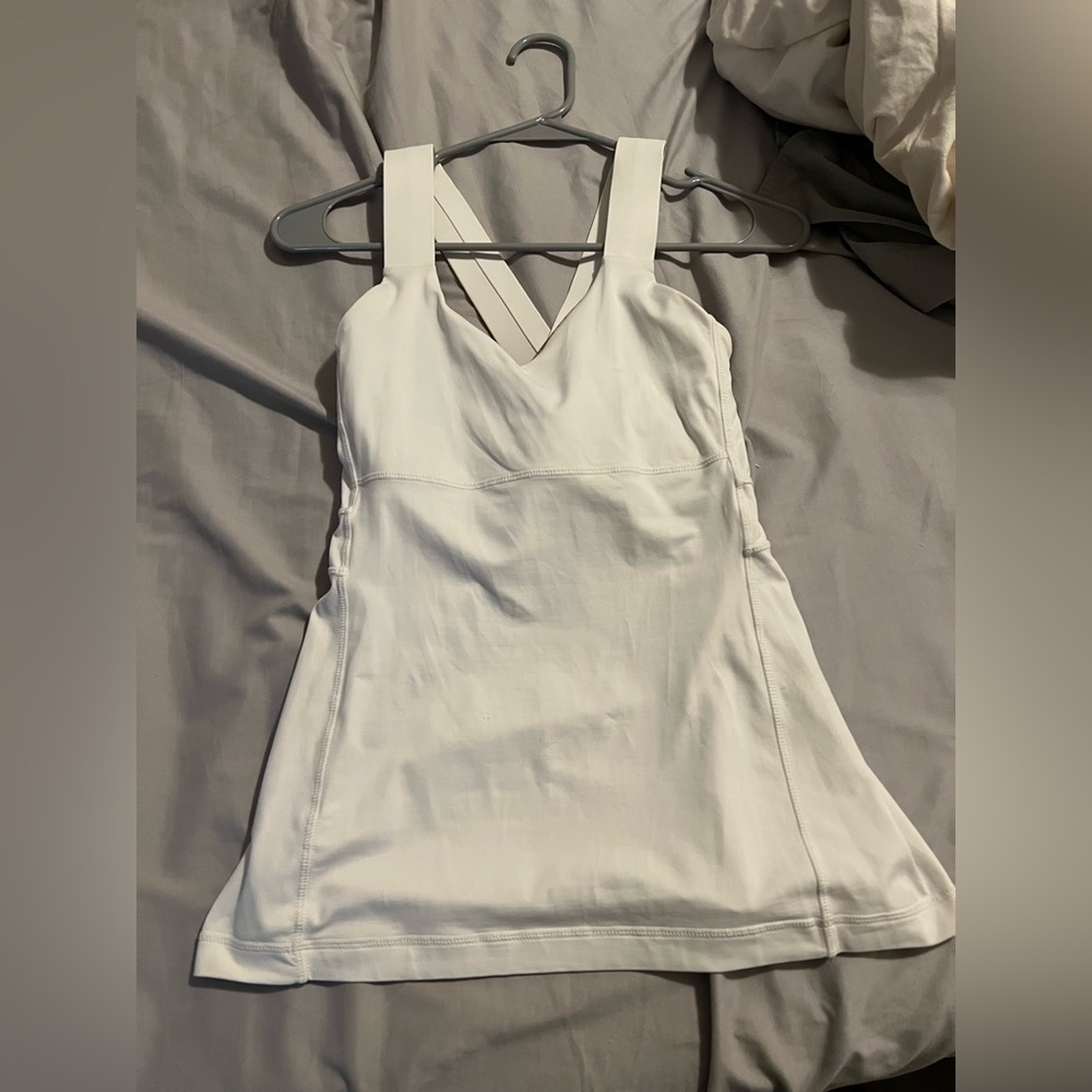 Lululemon tank top